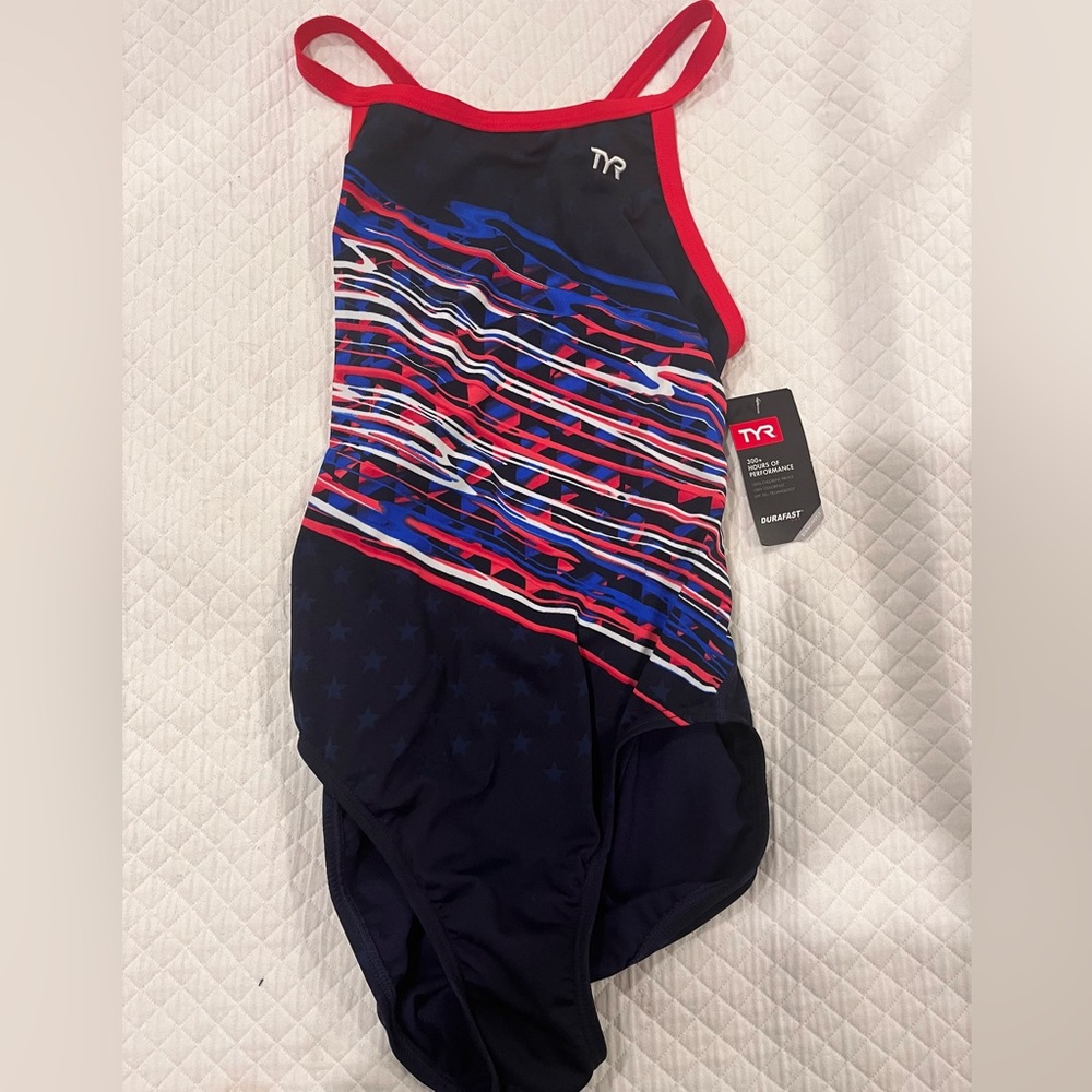 TYR DURAFAST ONE® WOMEN'S DIAMONDFIT SWIMSUIT - Stars and Stripes Print